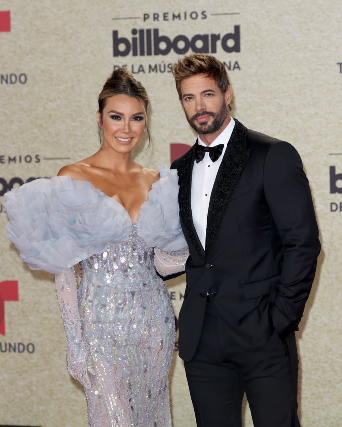 ¿William Levy y Elizabeth Gutiérrez son captados cenando juntos tras separación?