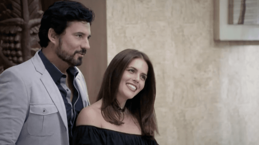 Capítulo 1: Isabel conoce a la familia Otero