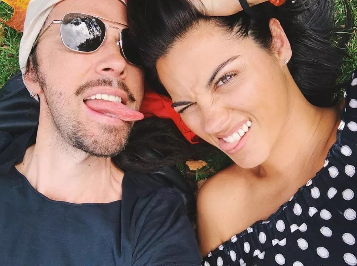 Luego de siete años y medio juntos, Maite Perroni dio a conocer, en mayo, que había terminado su relación con Koko Stambuk, detallando que su noviazgo concluyó en los mejores términos.