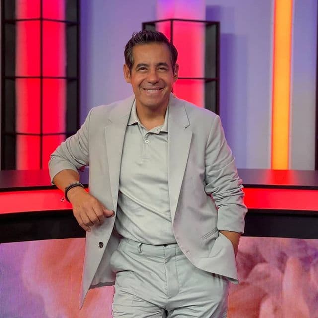 Yordi Rosado deja sin palabras con la celebración de 15 años de su hija