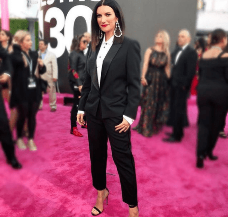 Laura Pausini lució guapísima.