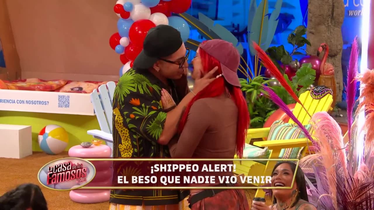 Flor Vigna y Ese Pérez se besaron durante la fiesta, el pasado 7 de agosto, en La Casa de los Famosos México 2026