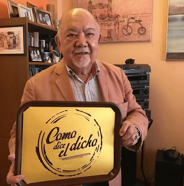 Por su parte, el primer actor Sergio Corona dio vida a 'Don Jorge Álvarez del Castillo' y en la actualidad continúa conquistando el corazón de millones de jóvenes al ser el protagonista de 'Como dice el dicho'. En este programa ha participado de manera ininterrumpida desde el 2011.