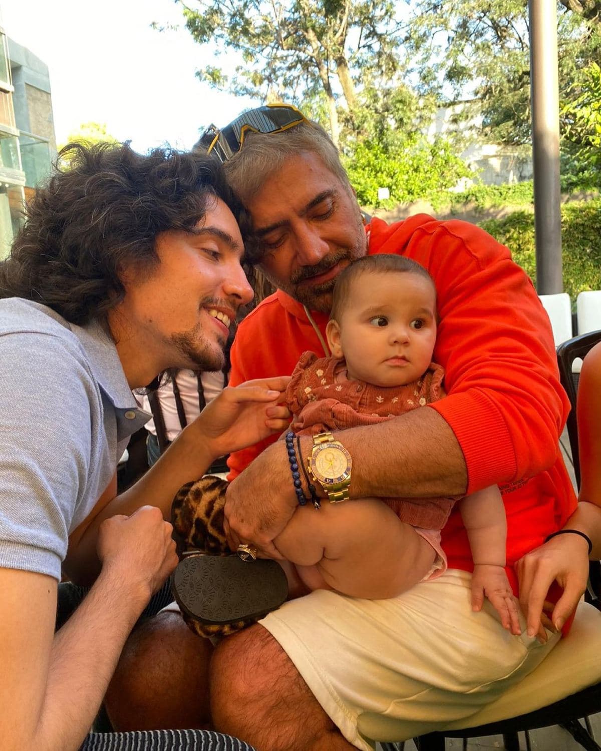 El cantante se refirió al nacimento de la hija de Alex Fernández