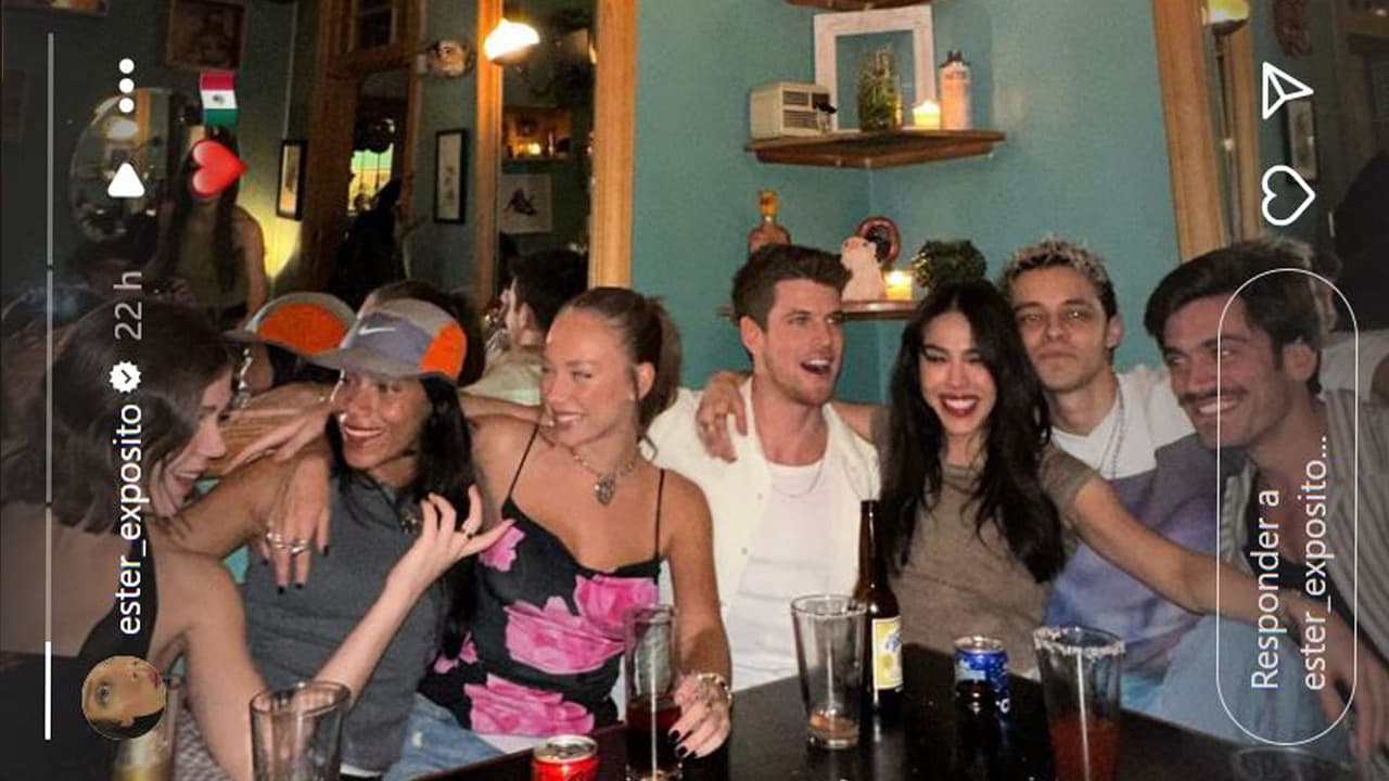 Captura de historia de Instagram de Ester Expósito