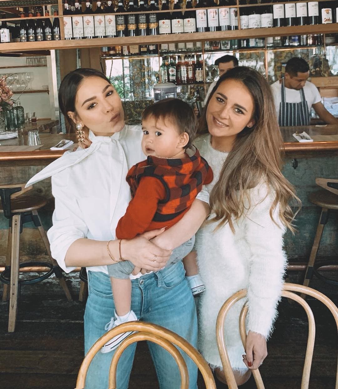 Vania es popolar en su red por compartir temas para el cuidado de los hijos.