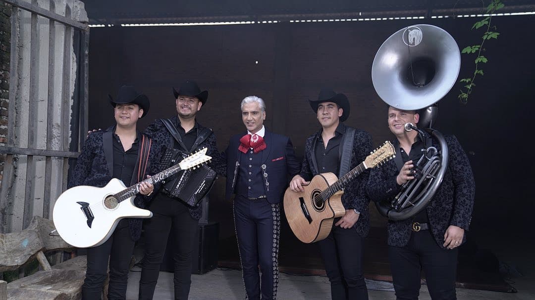 Calibre 50 y Alejandro Fernández unen sus talentos en el dueto de "Decepciones", tema que contará con un video oficial.