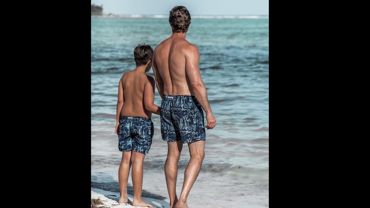 Incluso, hace unos días, Cecilia Galliano protagonizó un video junto al pequeño, en el que por unos segundos dejó ver su cara, hecho que aprovecharon los fans para afirmar que heredó la sonrisa y atractivo de Sebastián Rulli.