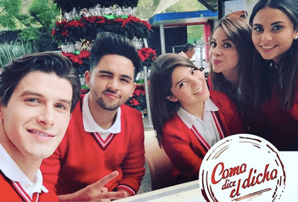 'Como dice el dicho' es un exitoso programa unitario que desde 2011 ha cautivado al público mexicano con capítulos llenos de moralejs, de la mano de Sergio Corona, Benny Emmanuel y Brisa Carrillo, entre otros. Sin embargo, por sus filas han pasado varios prometedores actores como Daniela Luján, Joaquín Bondoni y Dayaceli Cervantes, quien actualmente se ha convertido en una estrella de TikTok, ¡mira su transformación!