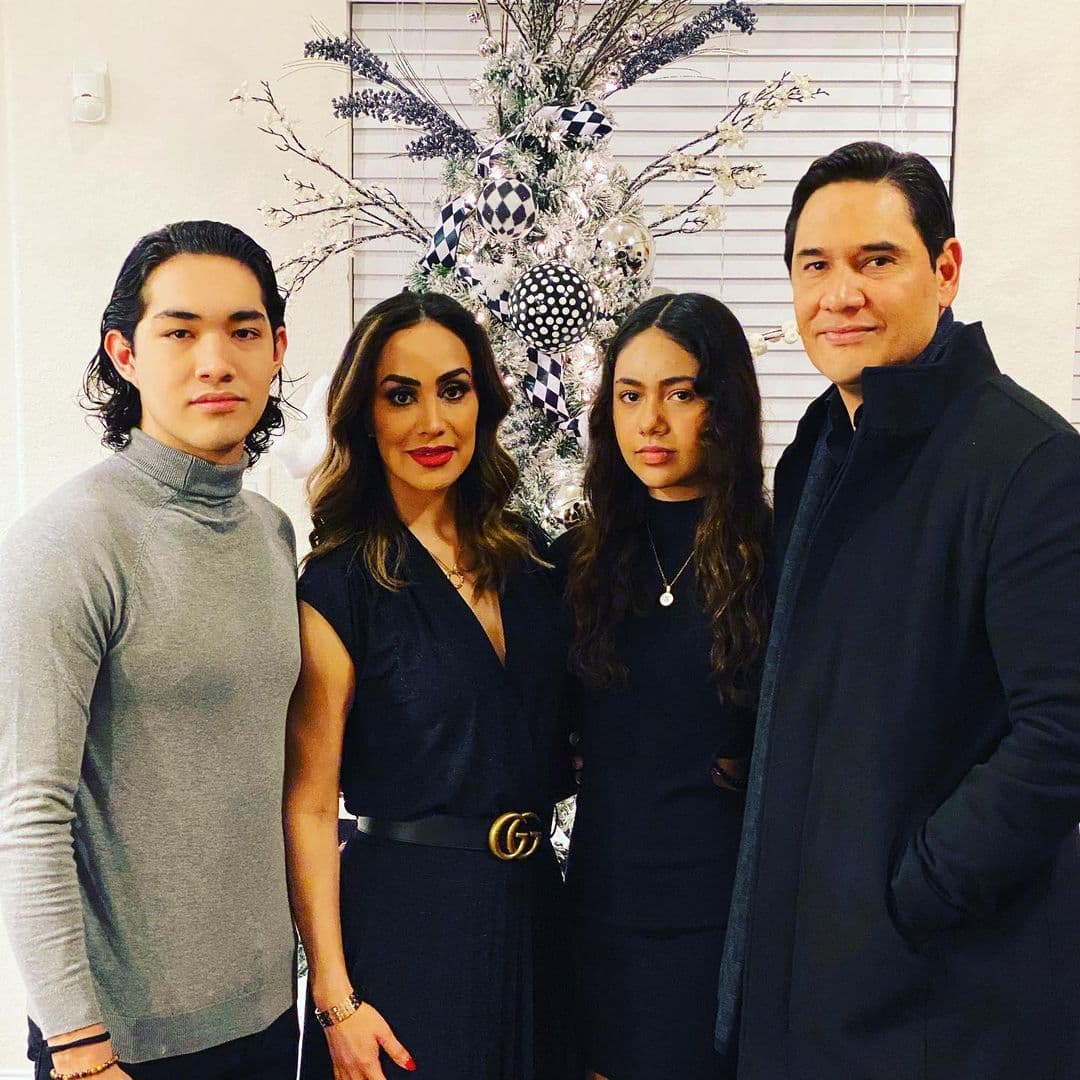 Moisés Muñoz no solo demostró su gran talento en la pista de baile, también es un papá ejemplar de dos adolescentes: Diego y Sofía.