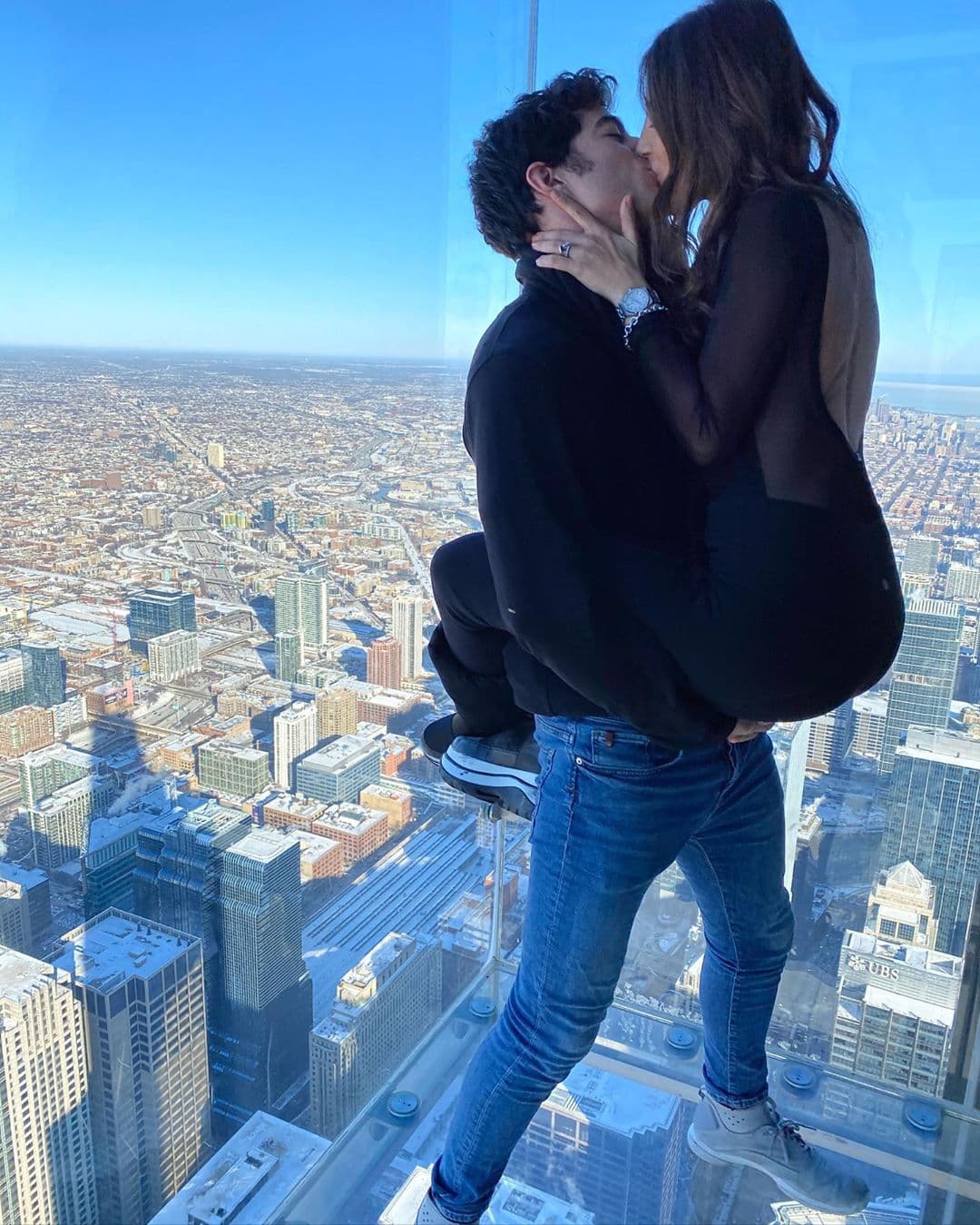 Danilo Carrera relató cómo comenzaron los festejos del Día de San Valentín con Michelle Renaud