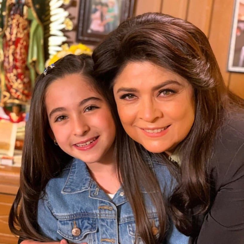 La actriz agradeció a su nieta en ficción Lara Campos por su detalle.