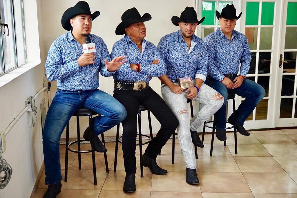 Bronco lanza su nuevo álbum 'Bronco Por Más', con colaboraciones inéditas