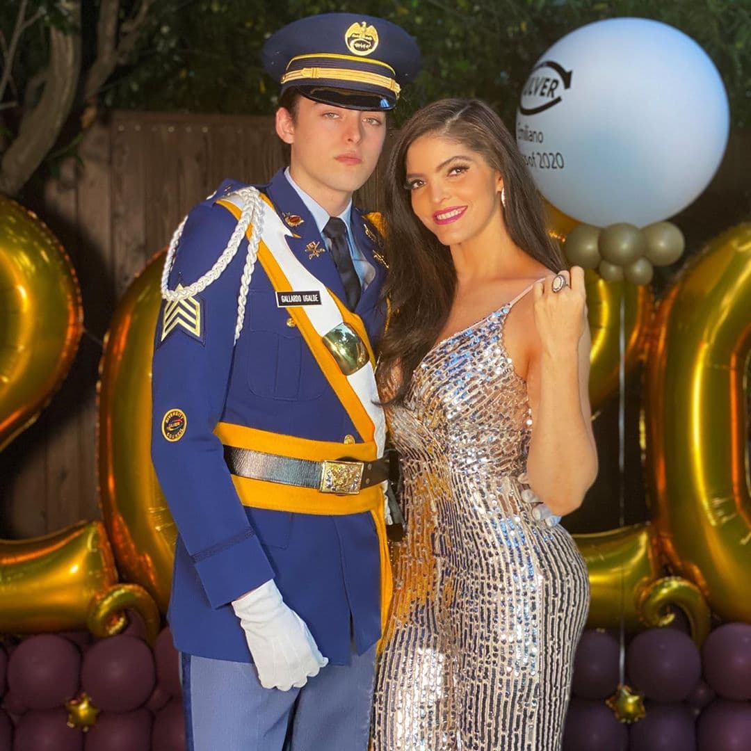 De gala y con emotivo mensaje, Ana Bárbara celebra la graduación de su hijo Emiliano