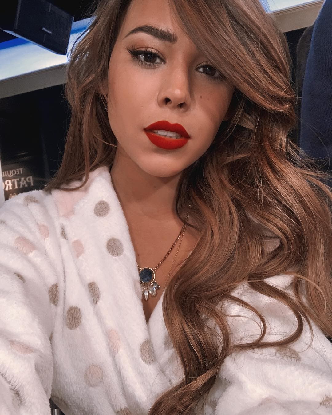 Danna Paola recibe piropos subidos de tono por sugerente fotografía