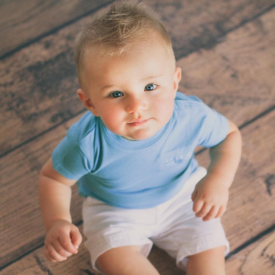 Por un año, la protagonista de ‘La Usurpadora’ cuidó celosamente del rostro de su bebé, pues fue exactamente en el primer cumpleaños del pequeño cuando compartió su primera fotografía.