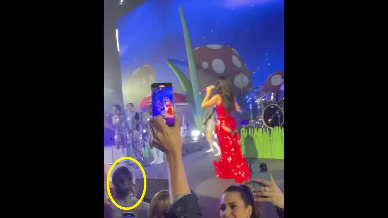Luciana Sismondi muestra que se encontró a José Ron en evento