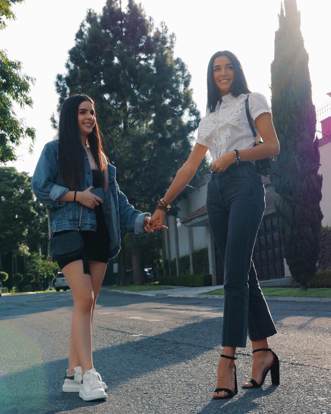 Las hijas de Biby Gaytán llaman la atención por su atractivo físico