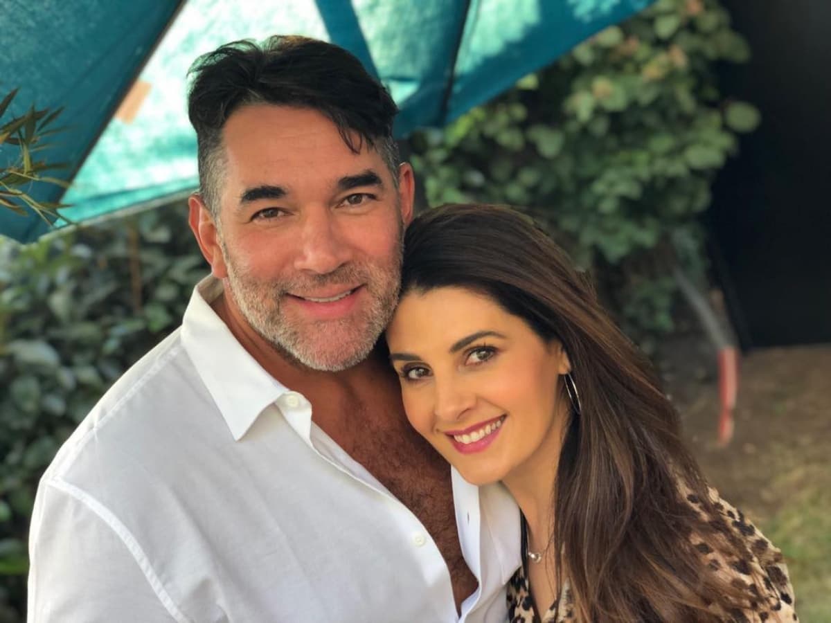 La actriz habló sobre el aspecto físico de su marido, quien pronto regresa a las telenovelas