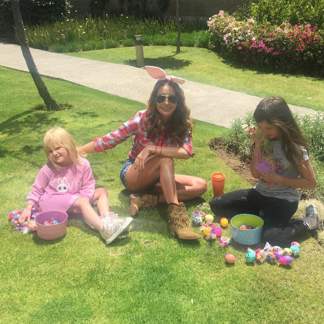Geraldine Bazán y sus hijas, Elissa y Alexa