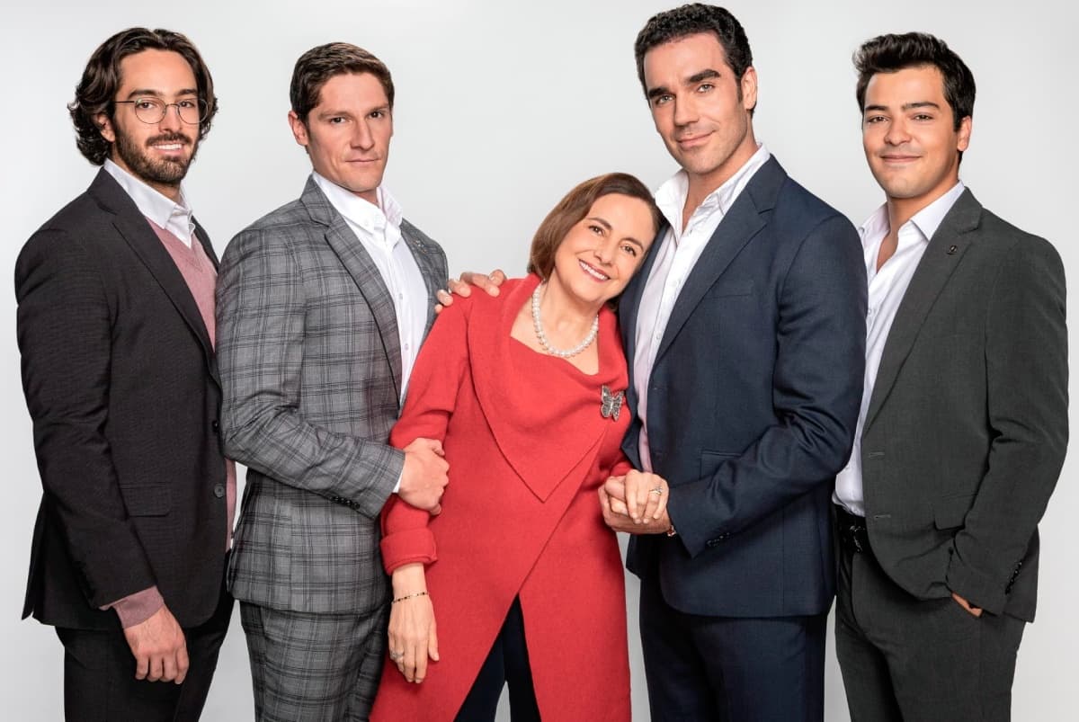 Actor de 'Eternamente Amándonos' se va a Hollywood para trabajar con Angelina Jolie