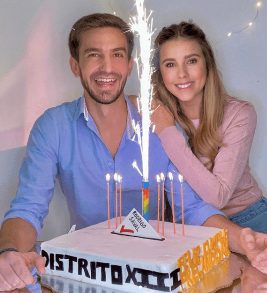 Rodrigo Saval, actual pareja de la actriz Paulina Goto, envió un mensaje al actor ecuatoriano: "Lo siento mucho, Danilo. Espero que los dos estén muy bien y que se hayan quedado tranquilos con su decisión. Un abrazo a los dos".