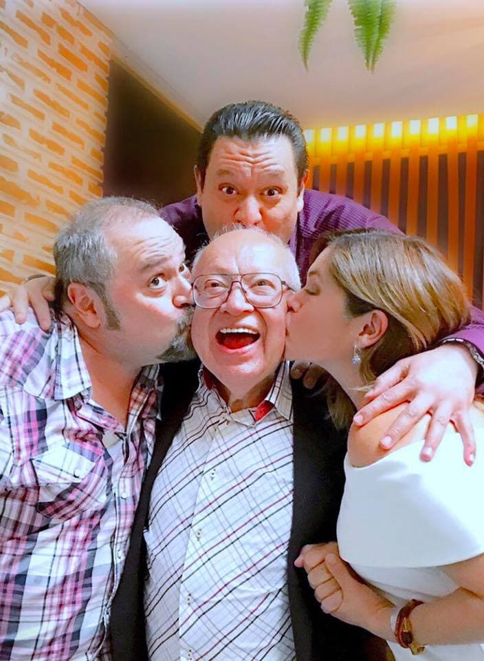 Eduardo Manzano ('Don Arnoldo') es padre de tres hijos entre los que se encuentran el también comediante Lalo Manzano, Ariel y Mariela Manzano.