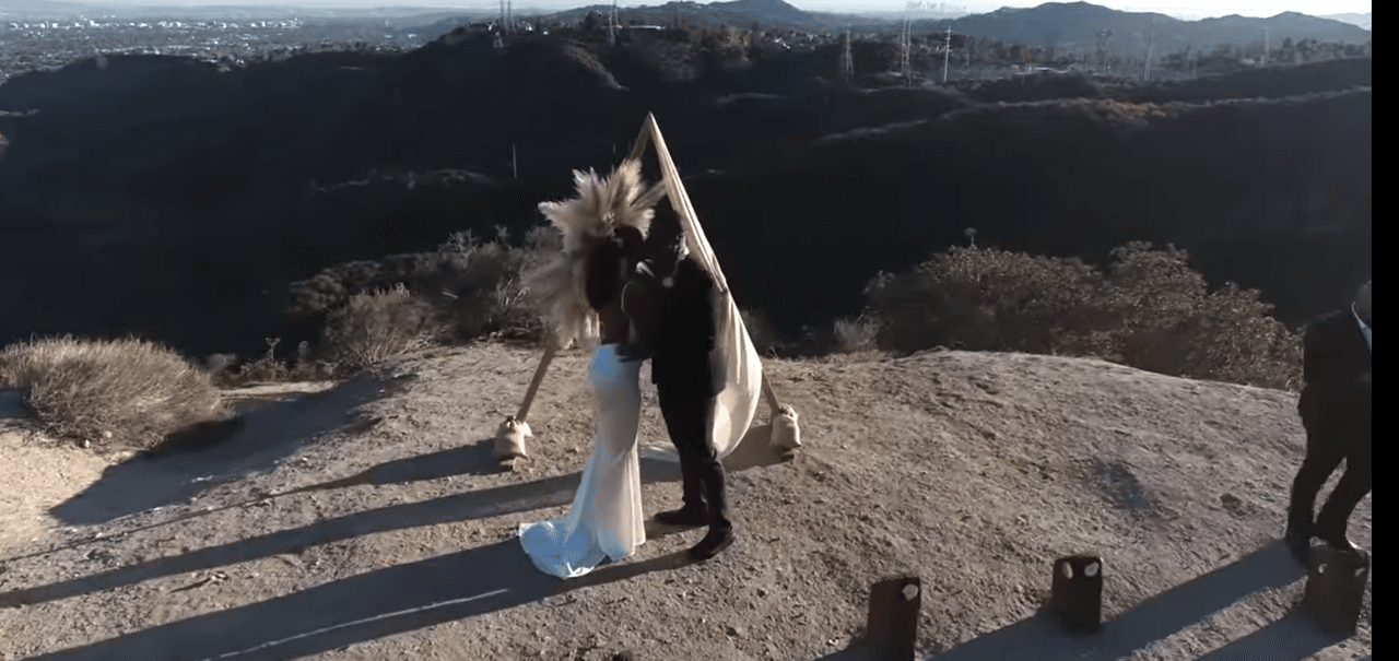 Pareja organiza su boda con 10 mil pesos e impacta a internet