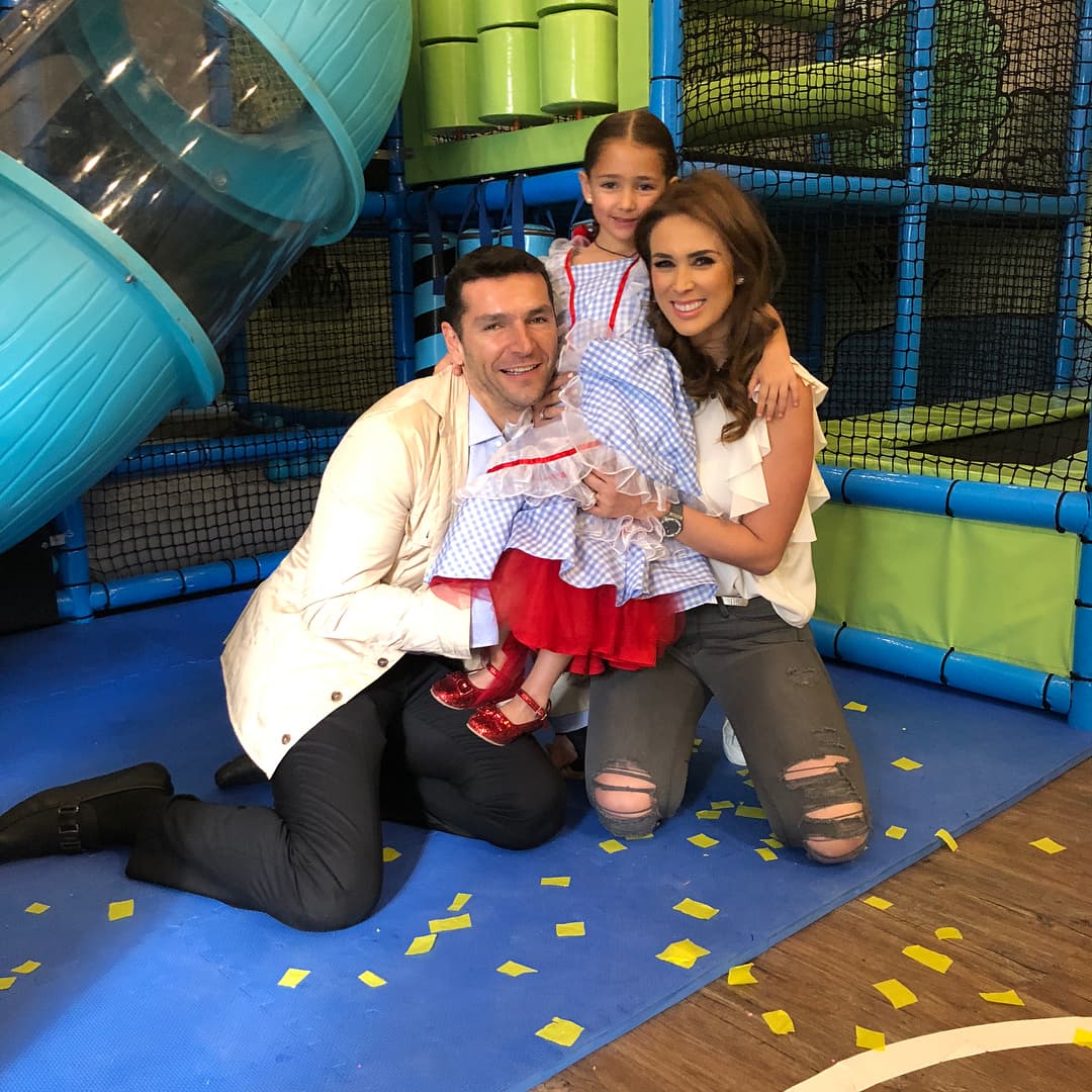 La tapatía mostró lo feliz que estaba su hija en la celebración