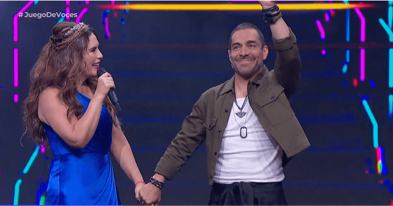 Omar Chaparro y Angélica Vale en 'Juego de Voces'.