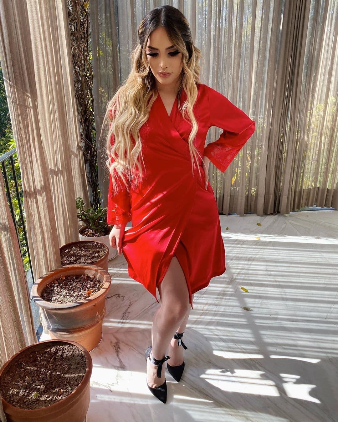 ¿Quién es Kimberly Loaiza y porqué se hizo viral al cantar en ‘Hoy’?