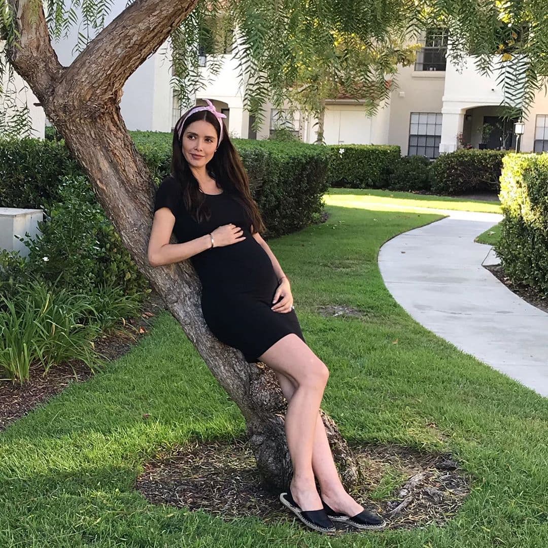 En pleno embarazo, Marlene Favela enfrenta la muerte de un integrante de su 'familia'