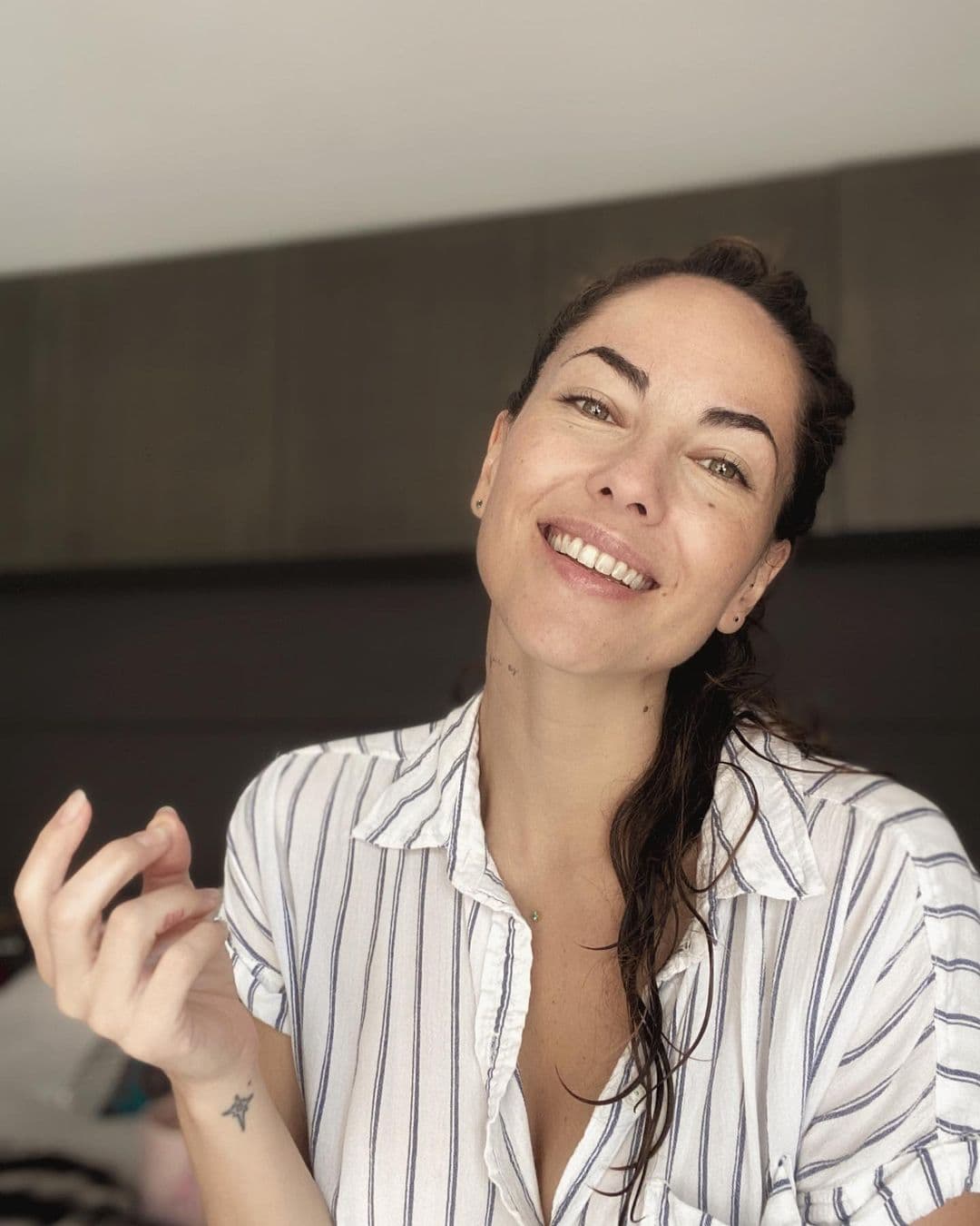 "Un día más de vida. GRACIAS", fue el texto que la estrella de cine y televisión anotó como descripción de la imagen que hasta el momento suma más de 176 mil 'me gusta'.