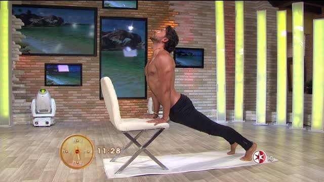 Yoga con Alejandro Maldonado 8 abril 2014