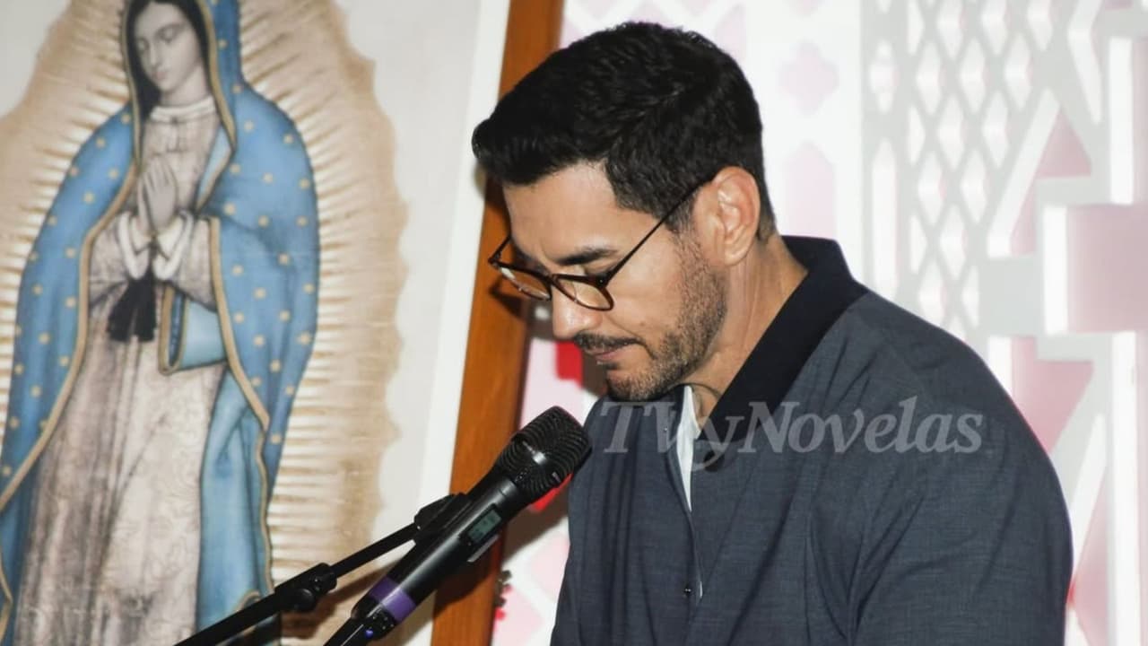 David Zepeda leyó parte de la lectura de la misa