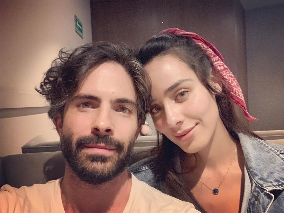 Esmeralda Pimentel vuelve a aparecer junto a Osvaldo Benavides y le dedica tremendo mensaje