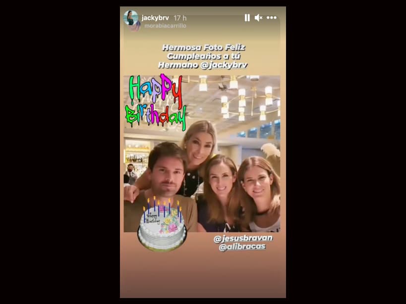 Jacky Bracamontes presume a sus hermanos como nunca antes e impacta por lo guapos que son.