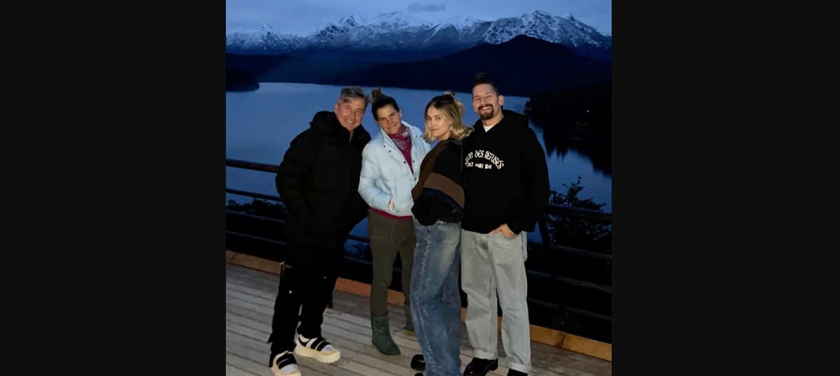 Ricardo Montaner es otro que llama la atención por el gran vínculo que tiene con sus nueras y yerno.