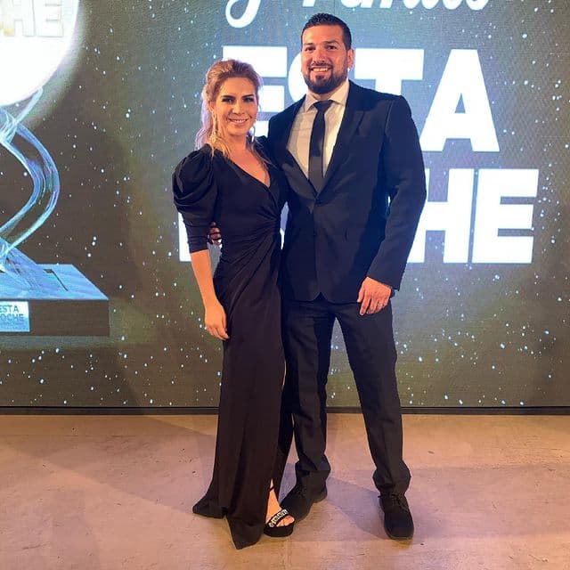 Karla Panini reaparece con Américo Garza y aclara rumores de separación