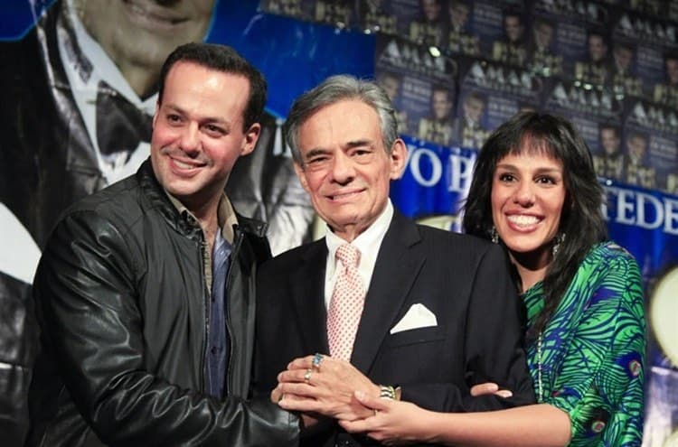 Confirman que cenizas de José José llegarán a México el miércoles pese a súplicas de hijos