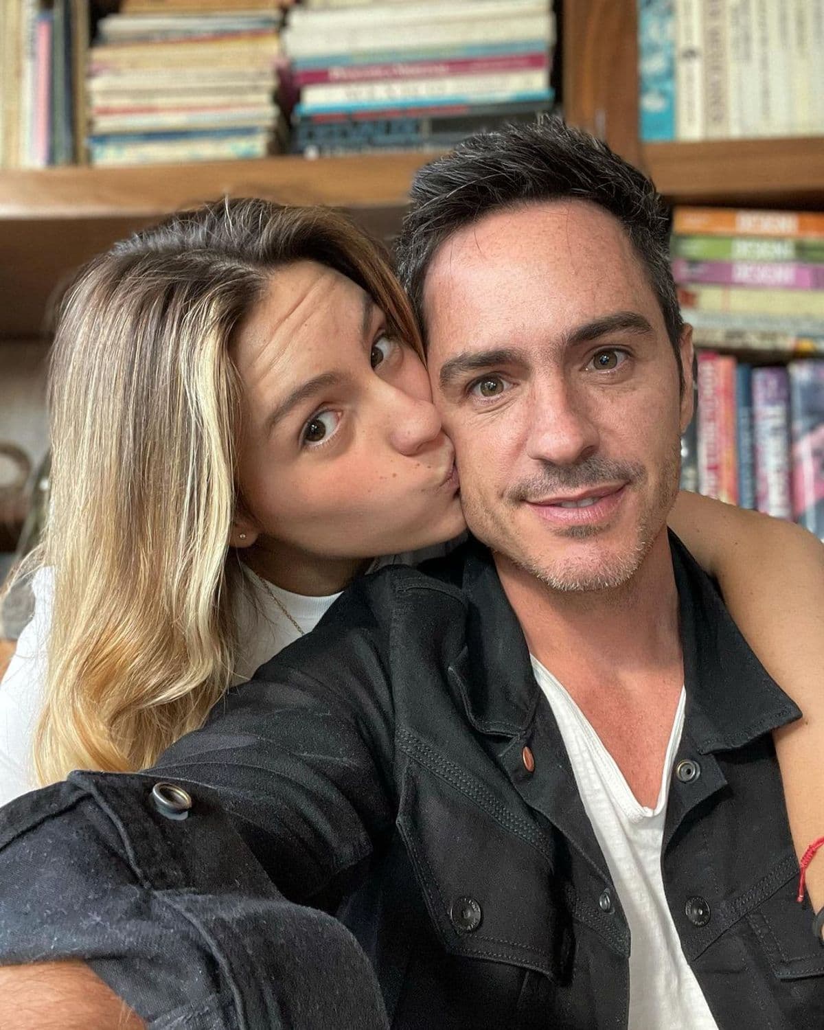 El actor reveló si Lorenza Ochmann seguirá sus pasos en la actuación.