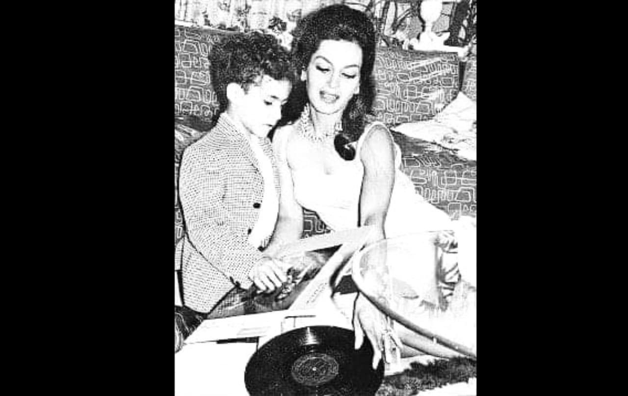 Elsa Aguirre y su hijo Hugo Morado.