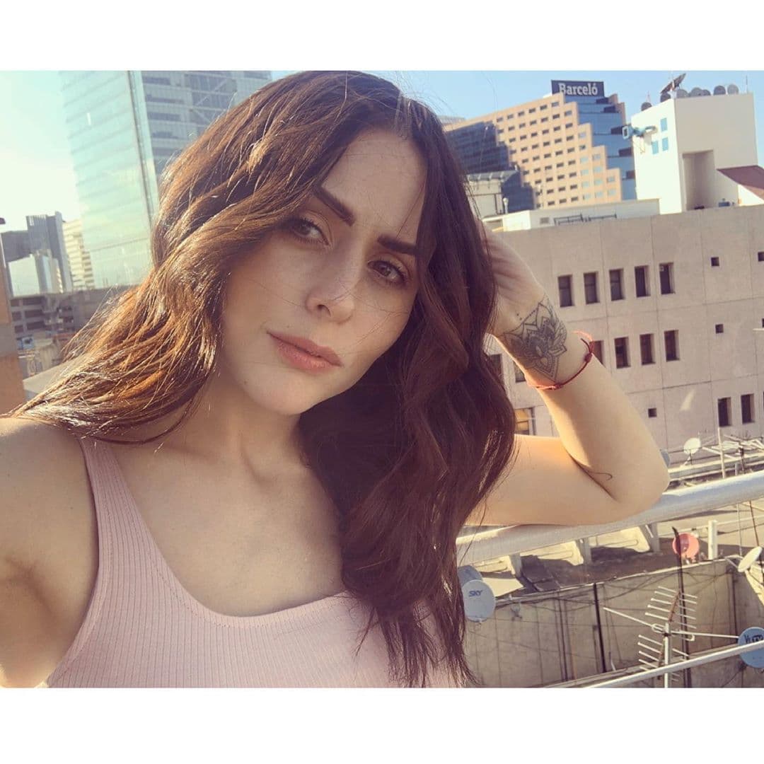 Con foto en bikini, Zuria Vega muestra transformación de su cuerpo a un año del nacimiento de Luka
