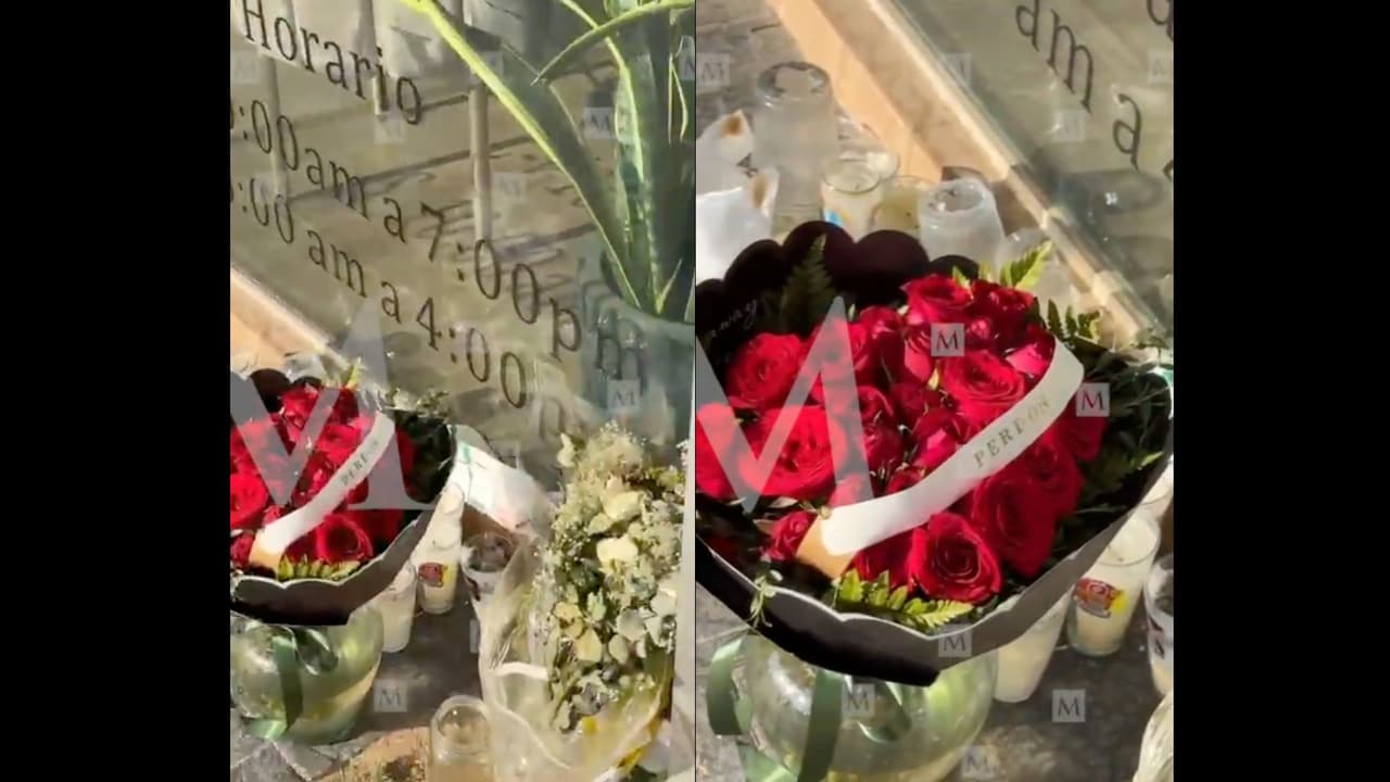 Dejan ramo con la palabra 'perdón' afuera de la estética de Valeria Márquez