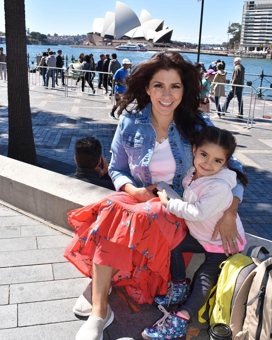 Alessandra Rosaldo aparece junto a su sobrina en TikTok y la confunden con Aitana Derbez