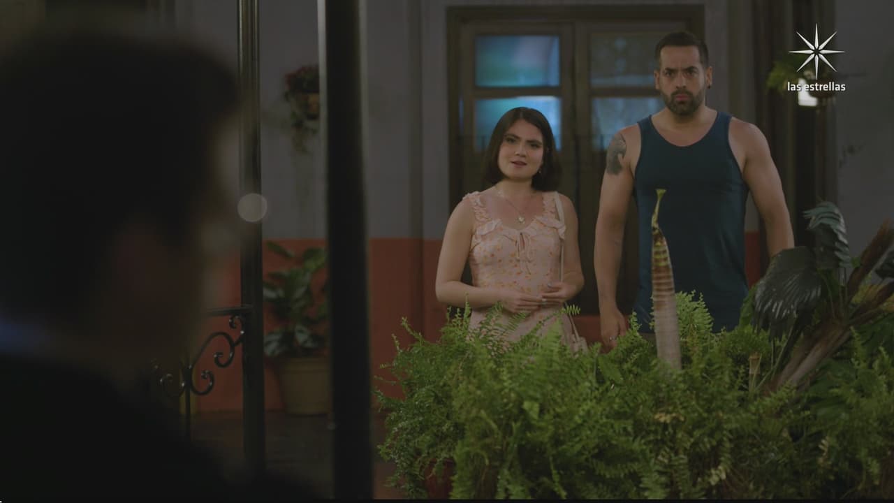 Hija de Ferdinando Valencia actúa en Infinito Amor y pocos lo saben: así luce en la telenovela