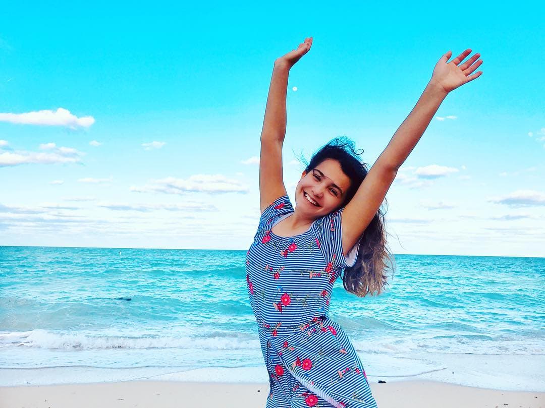 Y es que además de heredar la característica sonrisa de la intérprete de ‘Amor a la mexicana’, la primogénita de Thalía tiene la misma forma de ojos, boca y nariz que su madre.