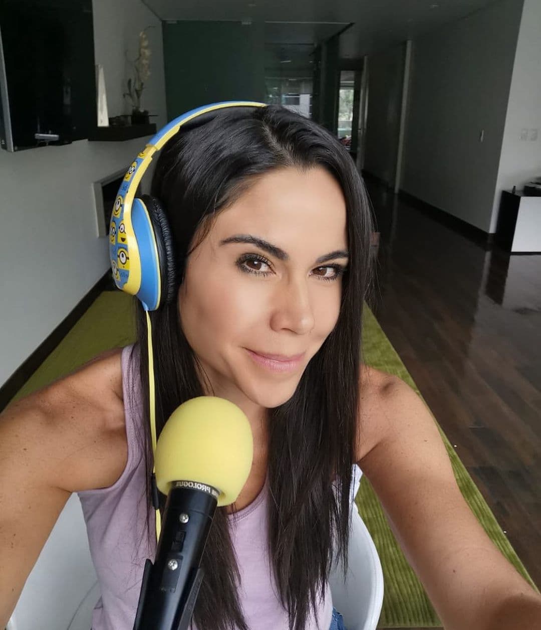 Paola Rojas estará en aislamiento tras prueba positiva de Odalys, pero seguirá informando desde casa