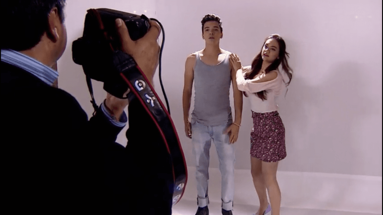 En el comienzo de su carrera, Athié participó en un capítulo de 'La Rosa de Guadalupe' llamado 'Un novio de revista', junto a la actriz Ale Müller.