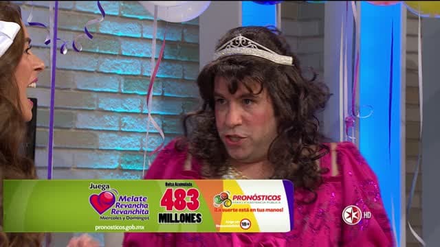 Comedia en Hoy ´Quinceañera´ 21 octubre 2014